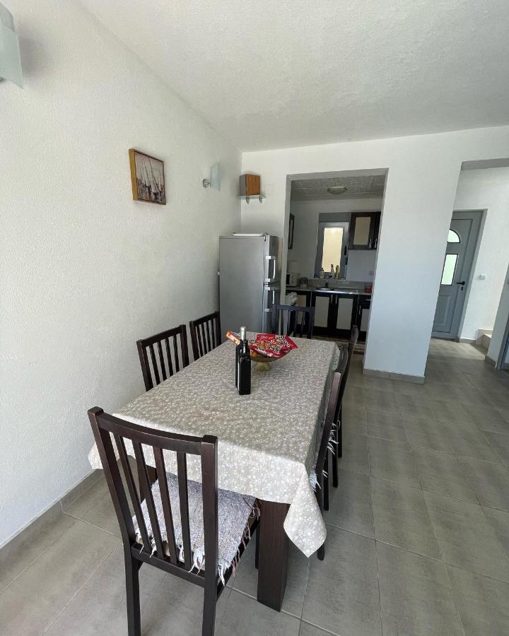 Apartman Ail 2 Ulcinj Exteriör bild