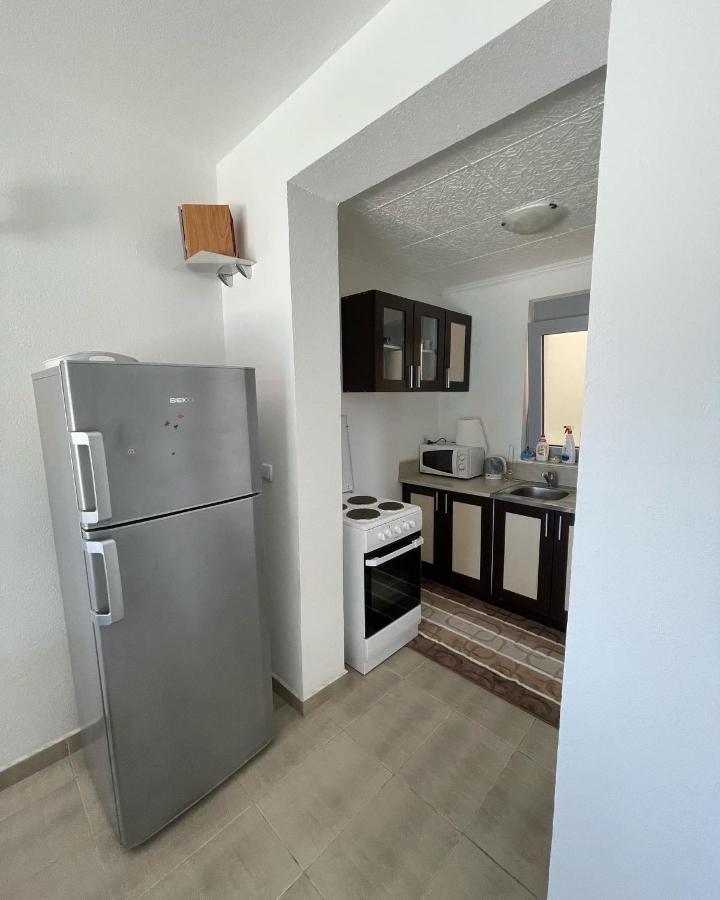 Apartman Ail 2 Ulcinj Exteriör bild