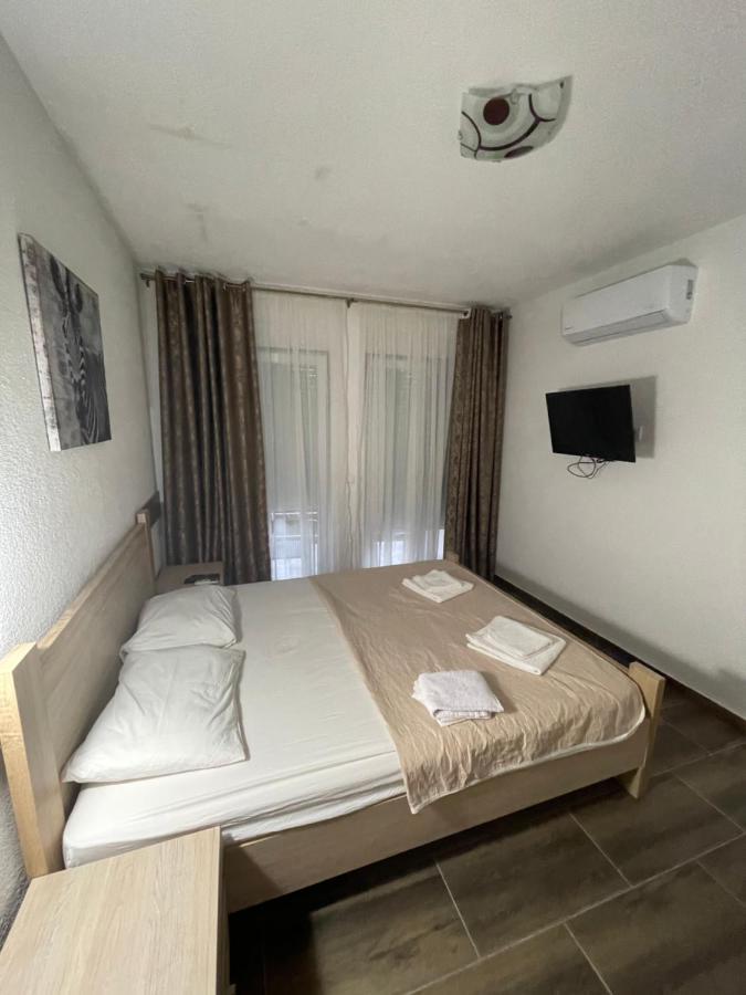 Apartman Ail 2 Ulcinj Exteriör bild
