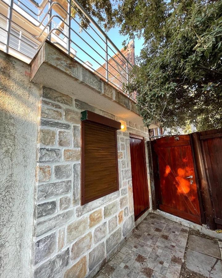 Apartman Ail 2 Ulcinj Exteriör bild