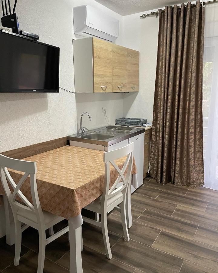 Apartman Ail 2 Ulcinj Exteriör bild